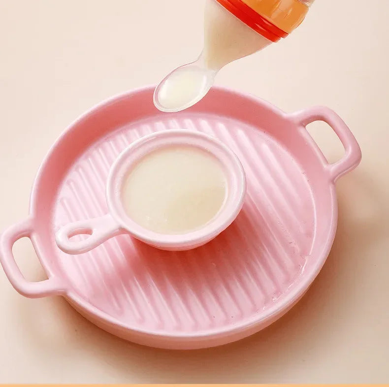 Safe Silicone Baby Feeding Bottle with Spoon